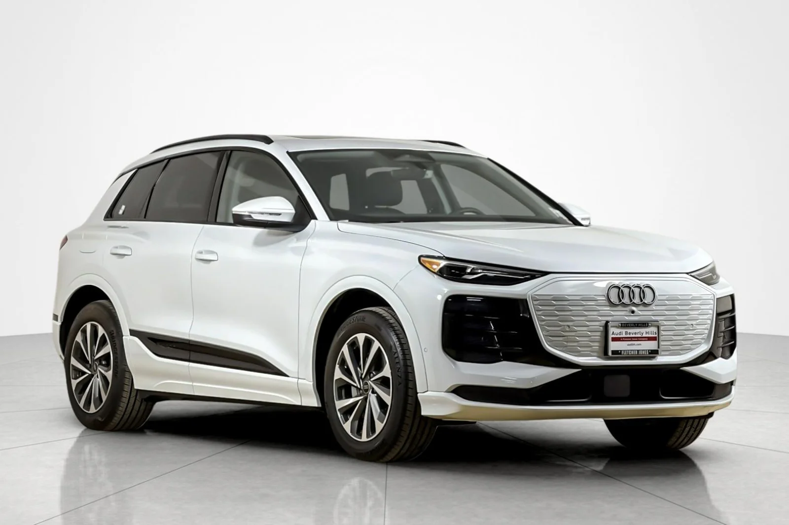 Used 2025 Glacier White Metallic Audi Premium quattro image 7