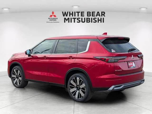 New 2026 Red Diamond Mitsubishi SE 1.5T S-AWC image 2