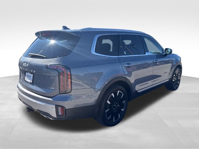 Used 2024 Silver Kia SX image 5
