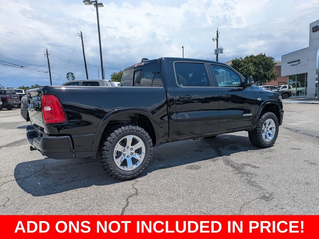 New 2026 Diamond Black Crystal Pearl-Coat Exterior Paint RAM Big Horn/Lone Star image 4