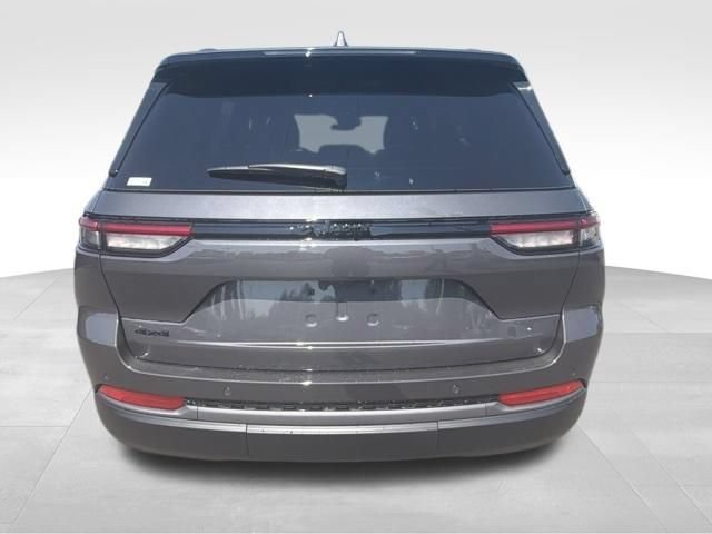 New 2026 Baltic Gray Metallic Clearcoat Jeep Limited image 6
