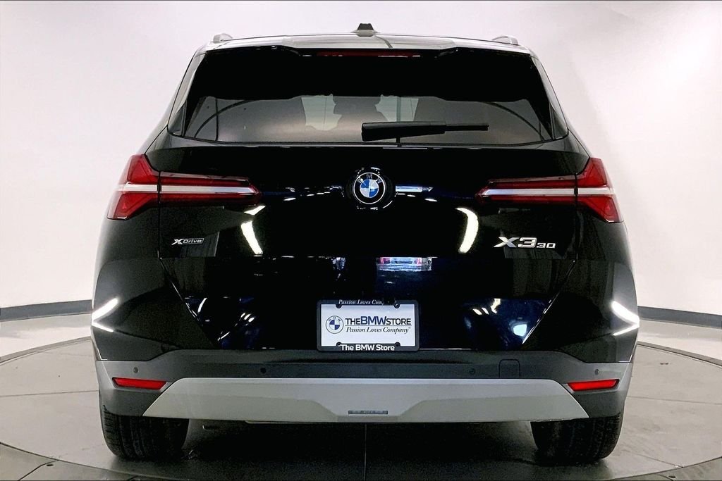 Used 2025 Black Sapphire Metallic BMW  image 3