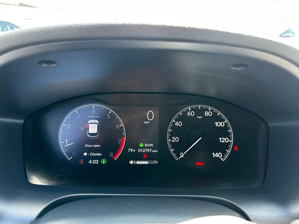 Used 2025 White Honda EX-L image 22