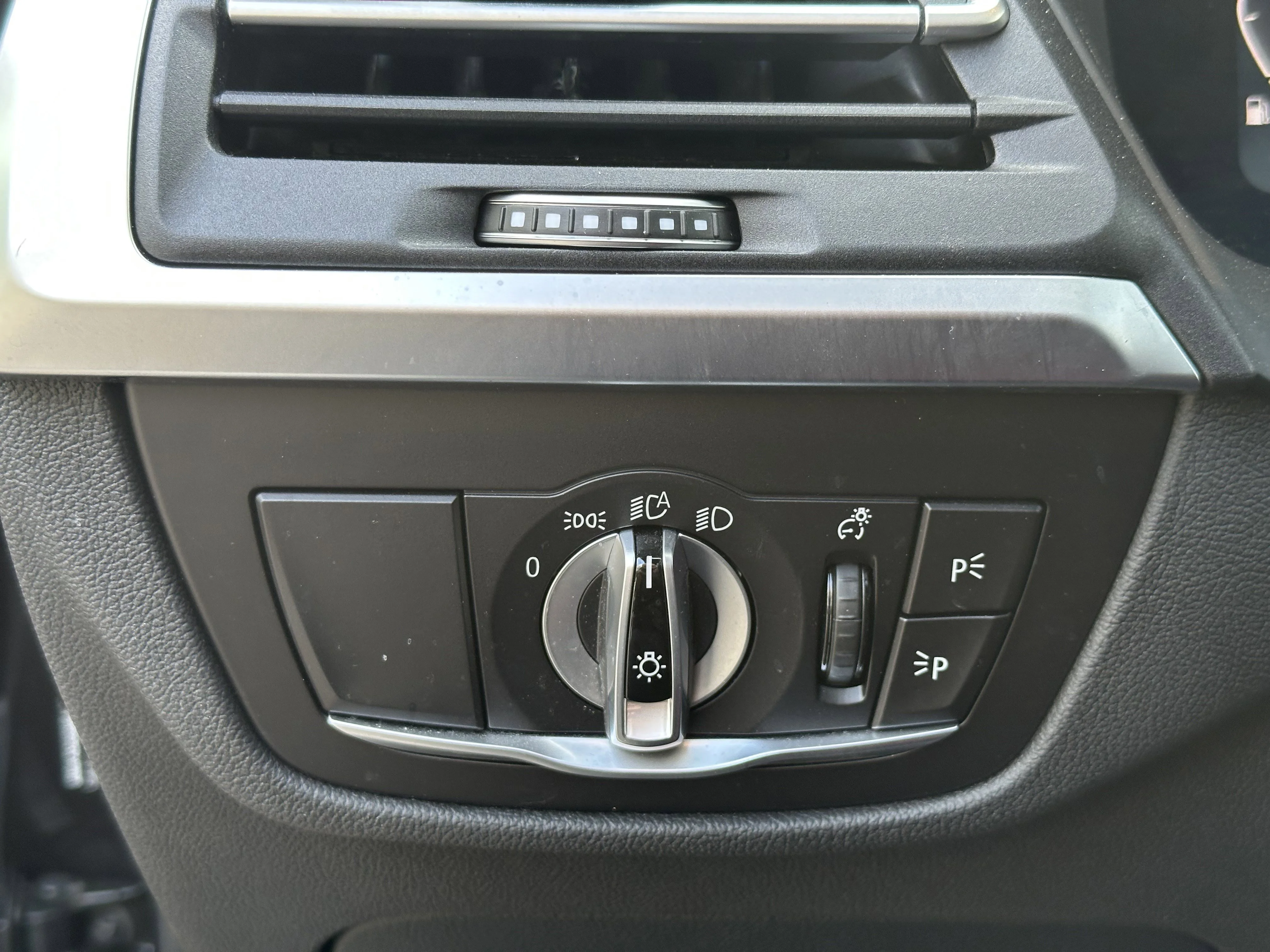 Used 2024 Dark Graphite Metallic BMW M40i image 20