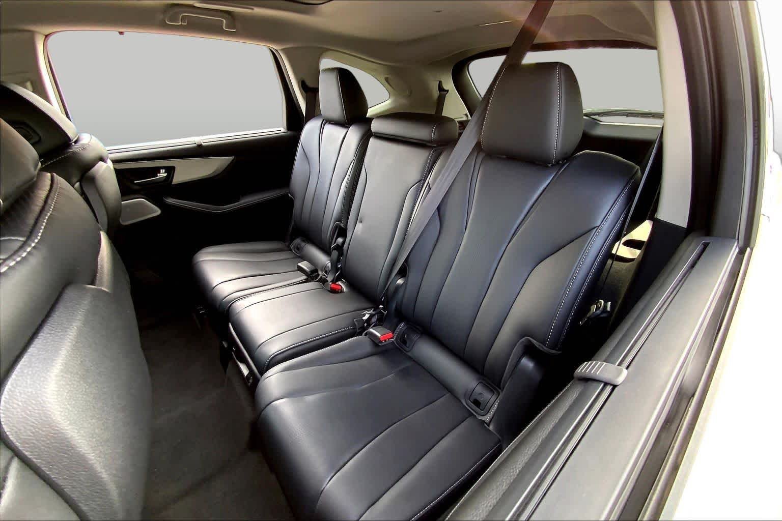 Used 2026 Solar Silver Metallic Acura w/Technology Package image 19