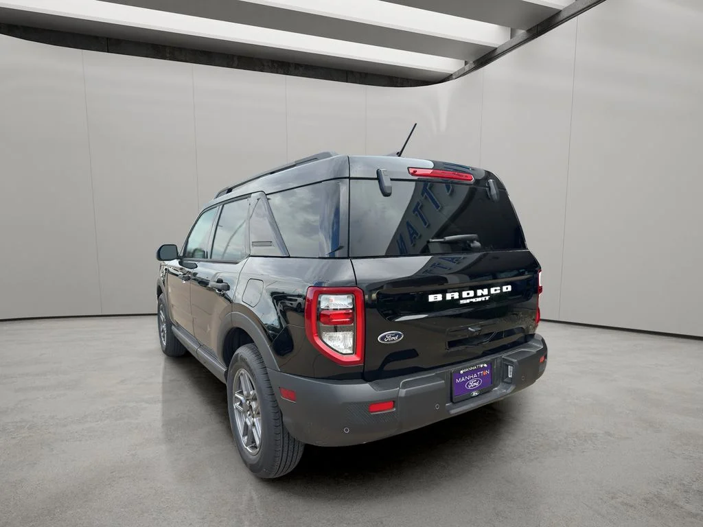 New 2025 Shadow Black Ford Big Bend® image 3