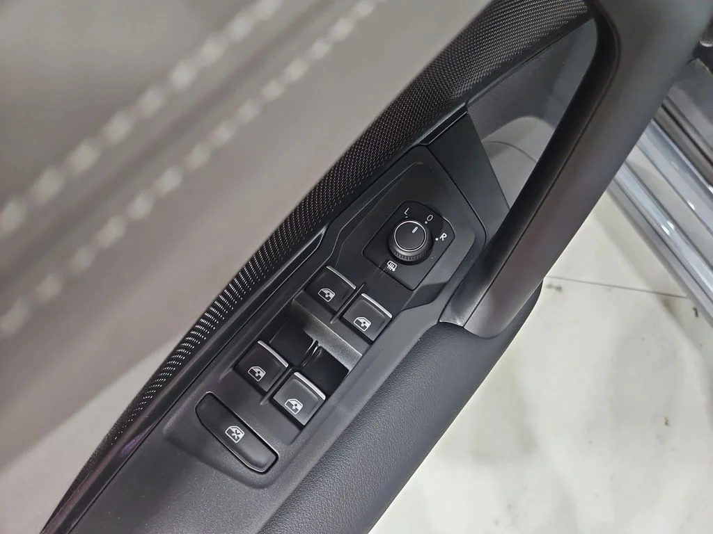 New 2026 Gray Volkswagen 2.0T SE image 11