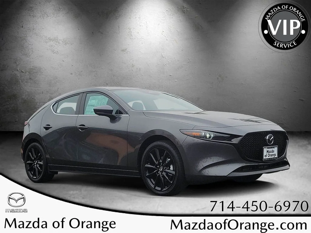 2026 Mazda CX-3 Premium MT 5-Door SKYACTIV's photo