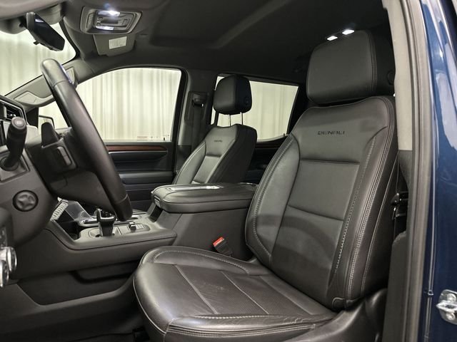 Used 2022 Blue GMC Denali image 16