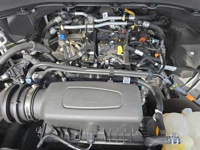 Used 2023 Silver Ford XLT image 40