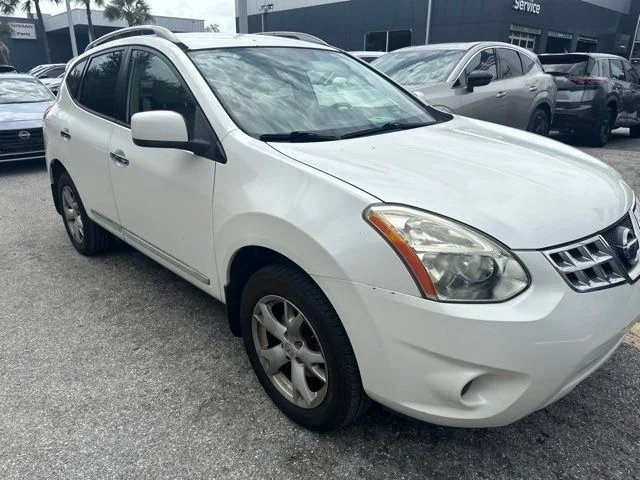Used 2011 White Nissan SV image 2