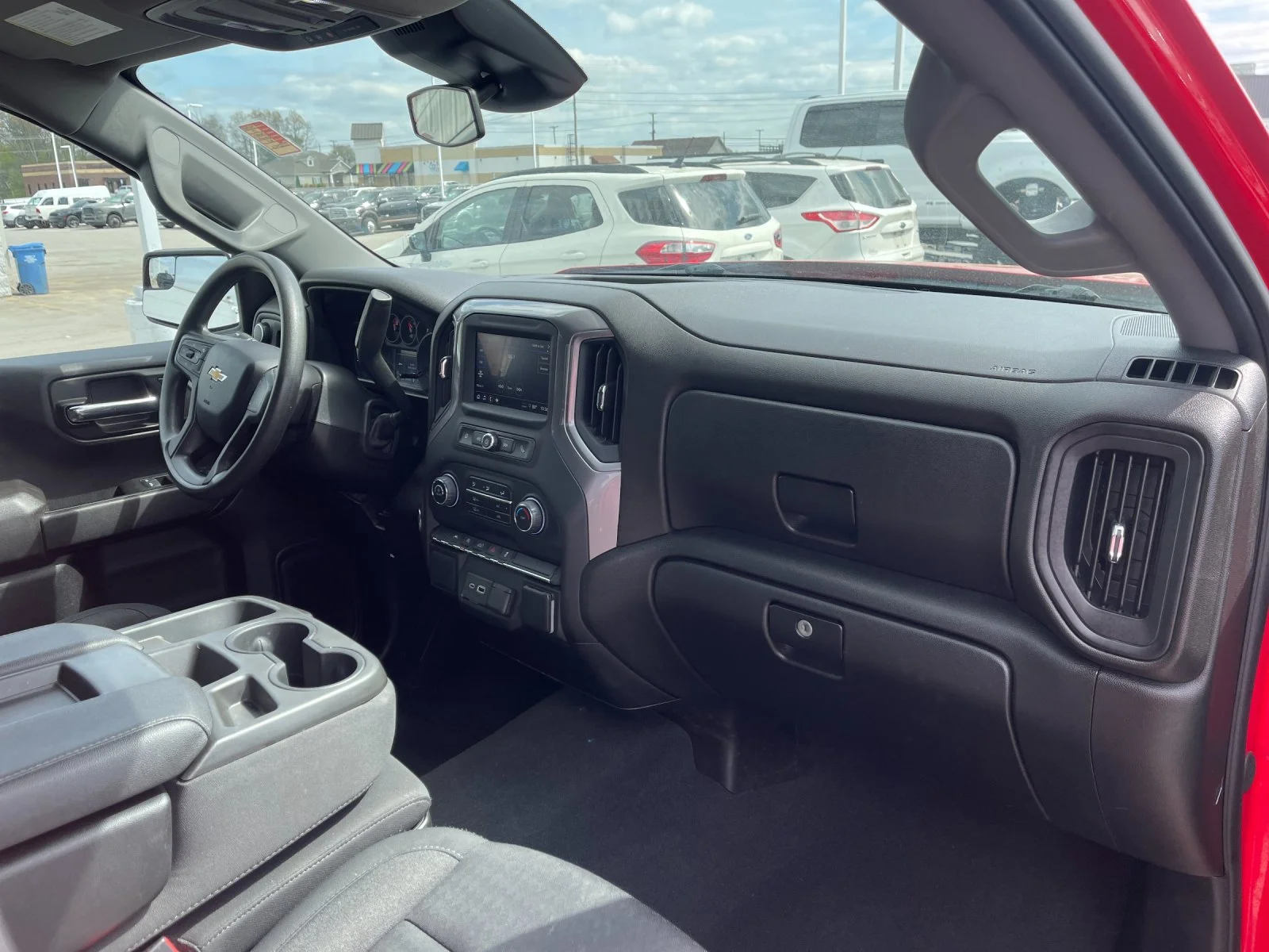 Used 2023 Red Chevrolet Custom image 17