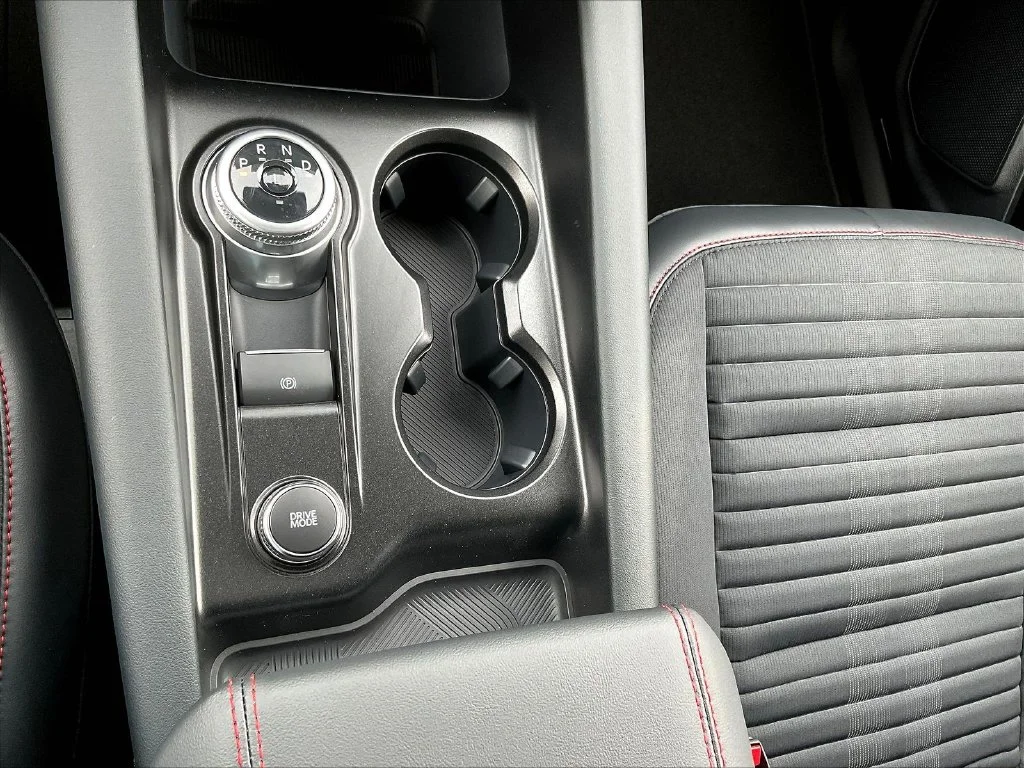 New 2027 Vapor Blue Metallic Ford ST-Line image 25