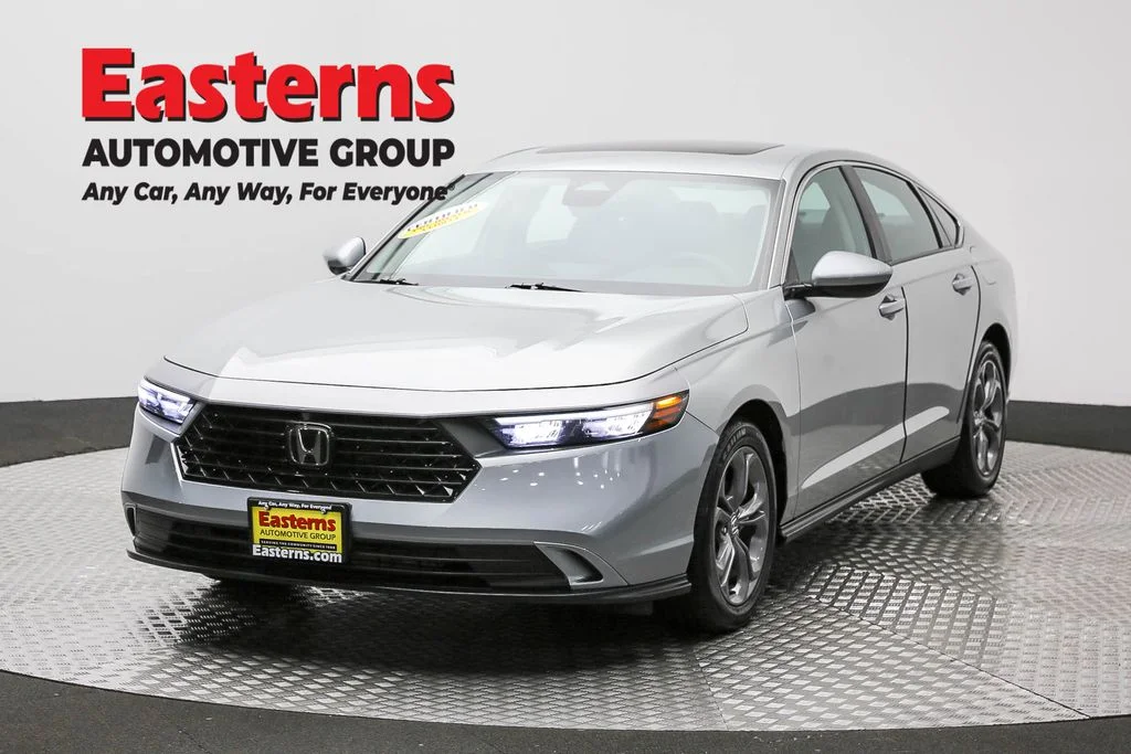 Used 2024 Gray Honda EX image 1