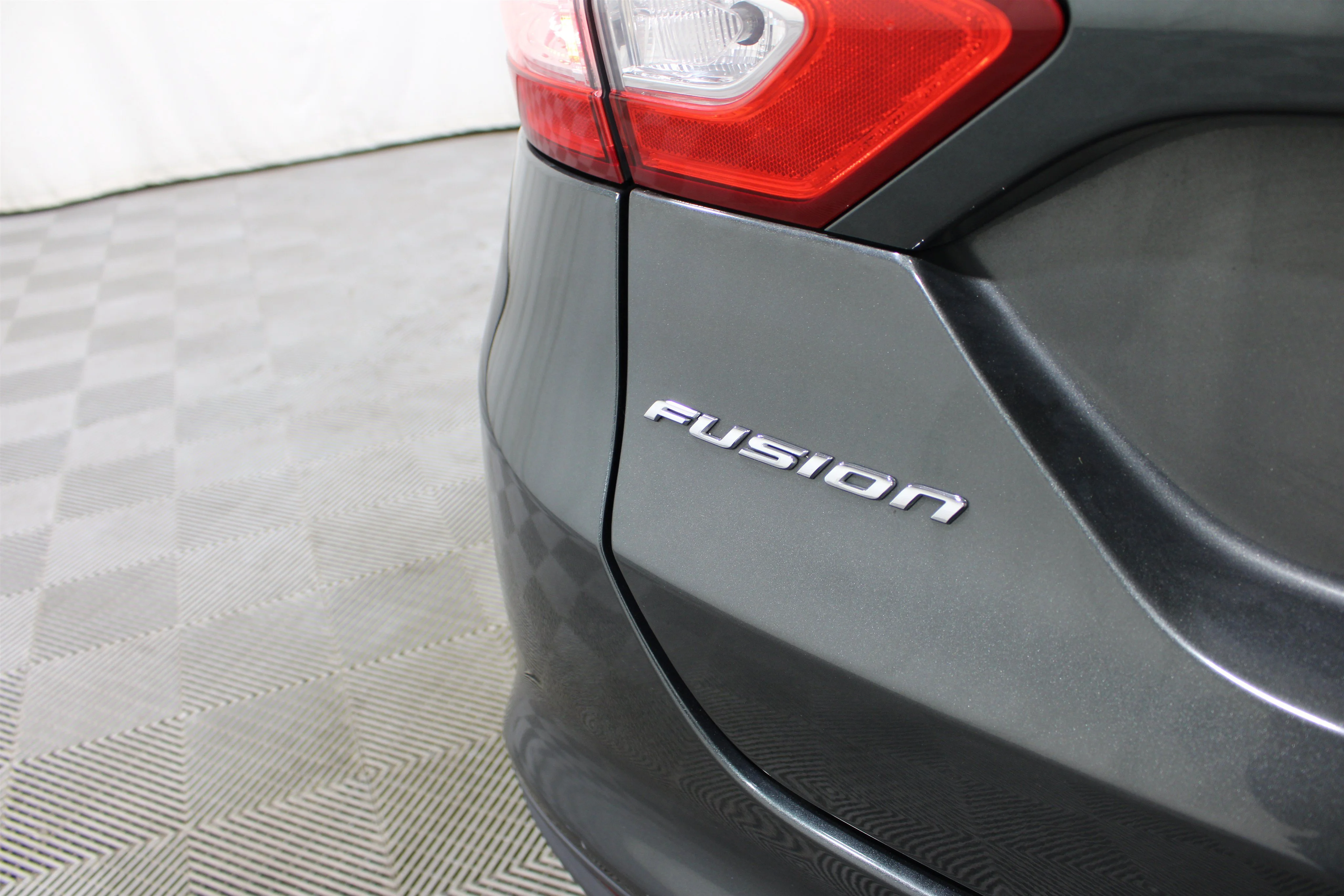 2016 Ford Fusion SE - Photo 26