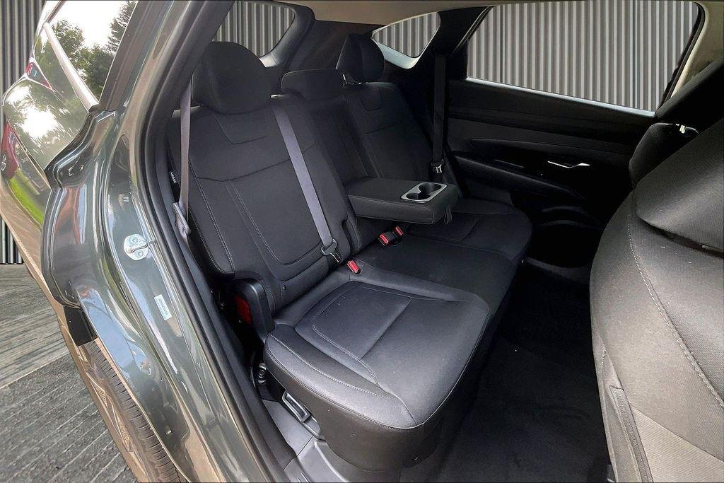 New 2026 Amazon Gray Hyundai SEL image 11