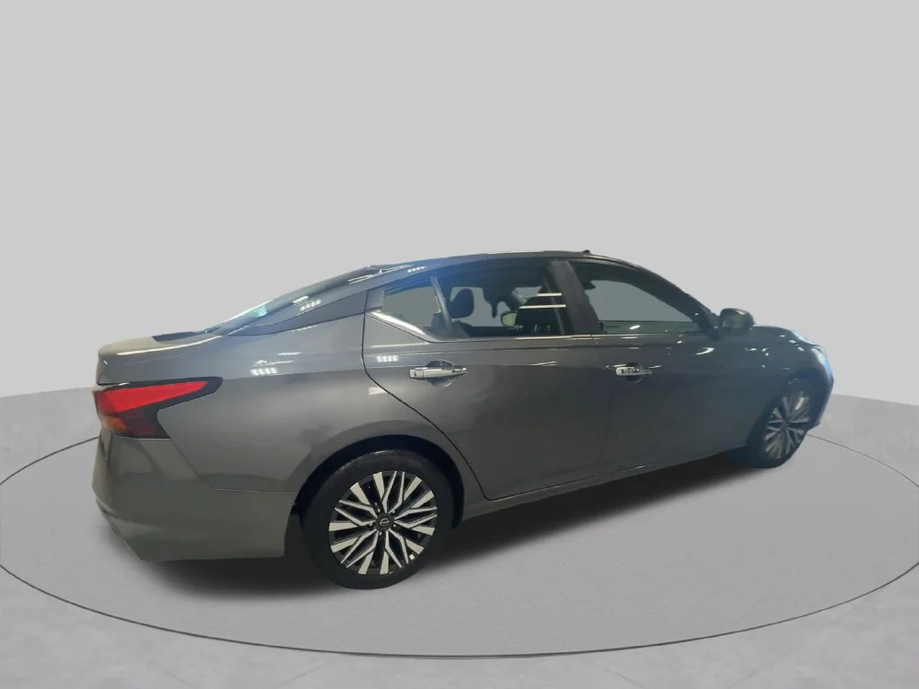 Certified Used 2025 Gun Metallic Nissan SV image 11