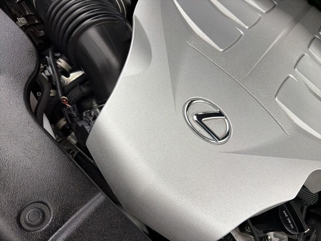 Certified Used 2022 ATOMIC SILVER Lexus 460 Luxury image 37