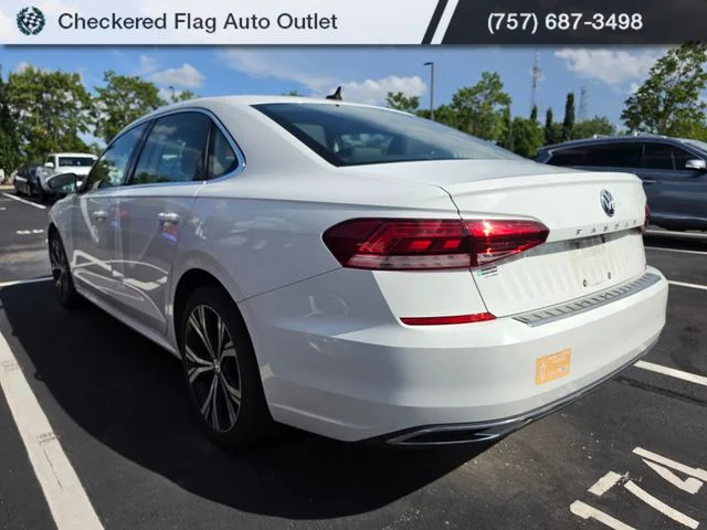 Used 2021 Pure White Volkswagen 2.0T SE image 4