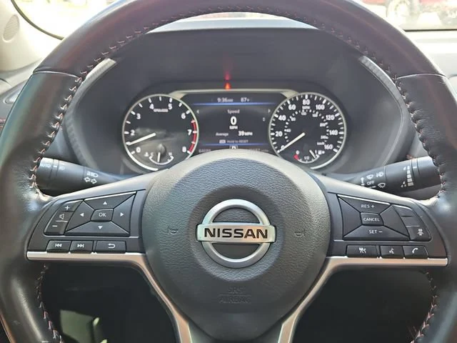 Used 2022  Nissan SR image 21