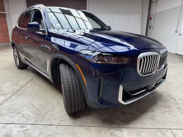 Used 2026 Blue BMW xDrive40i image 7