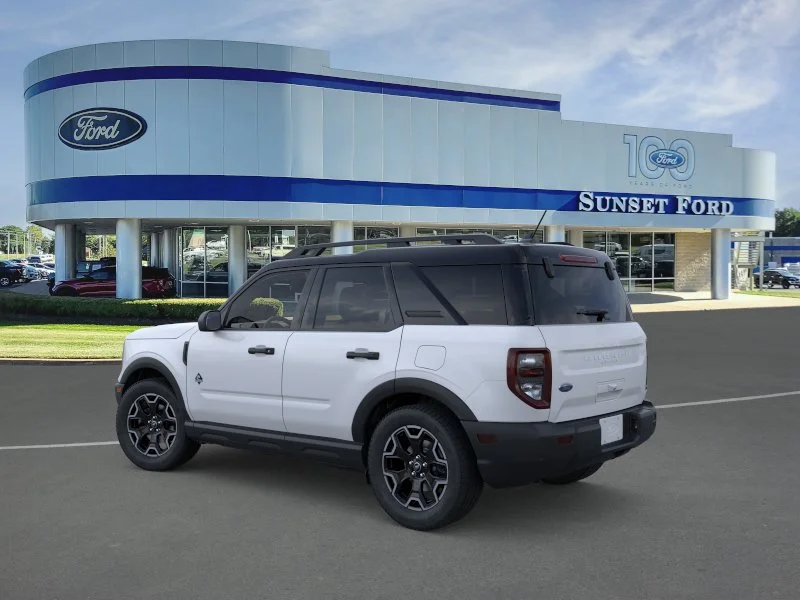 New 2026 Space White Metallic Ford Outer Banks image 4