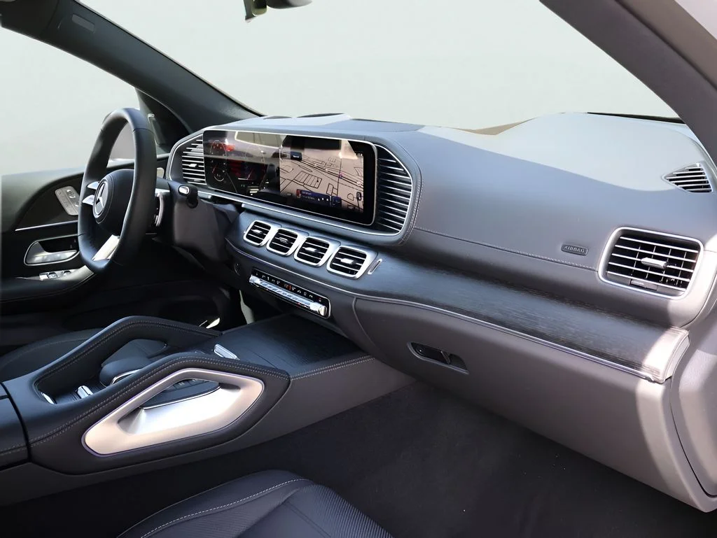 New 2026 MANUFAKTUR Alpine Grey Mercedes-Benz GLS 450 image 9