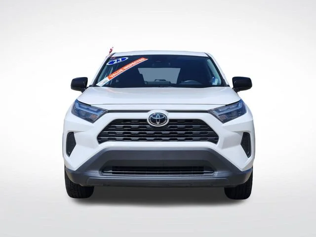 Used 2023 Ice Toyota LE image 2