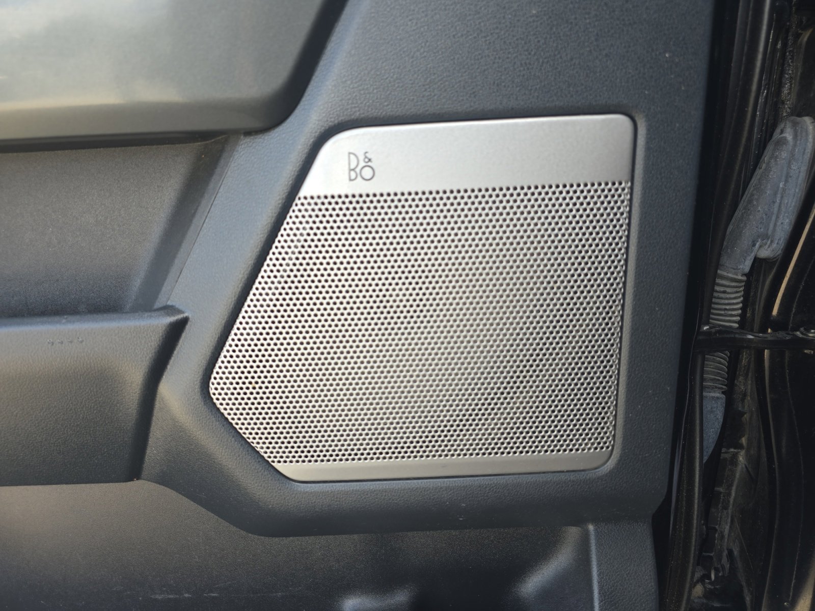 Used 2022 Black Metallic Ford Tremor image 26
