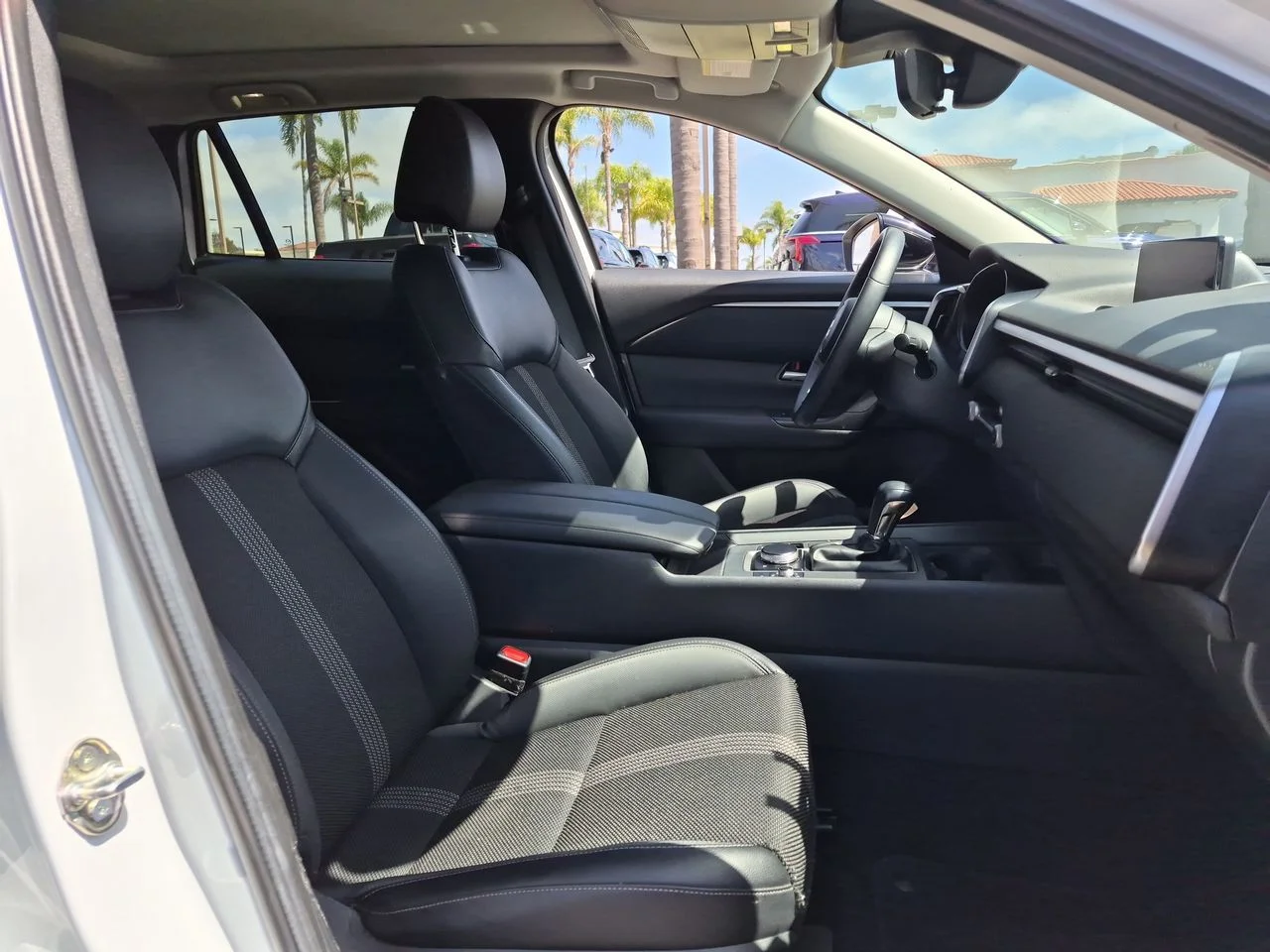Used 2023 Wind Chill Pearl Mazda 2.5 S Preferred Plus Package image 29
