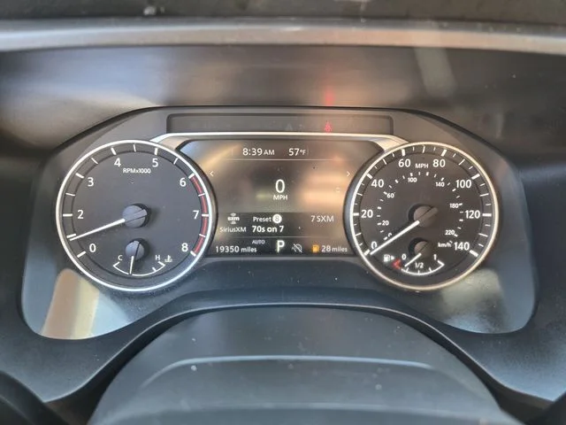 Used 2025 White Nissan Rock Creek image 22