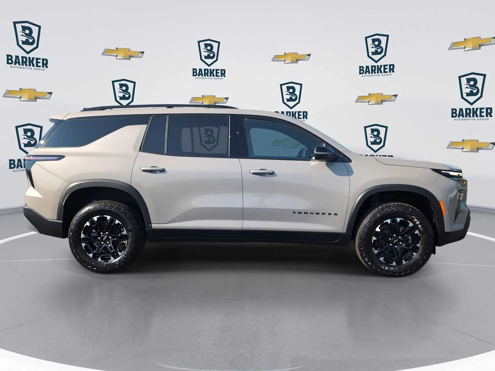 2027 Chevrolet Traverse Z71 - Photo 9