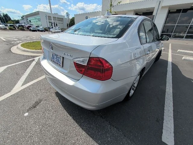 Used 2008 Silver BMW 328i image 22