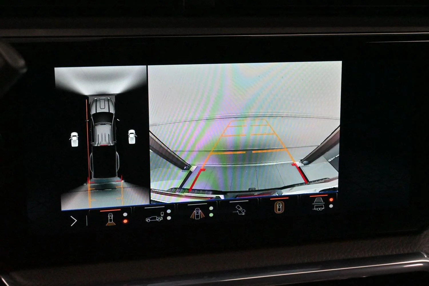 Used 2024 Onyx Black GMC Denali image 18