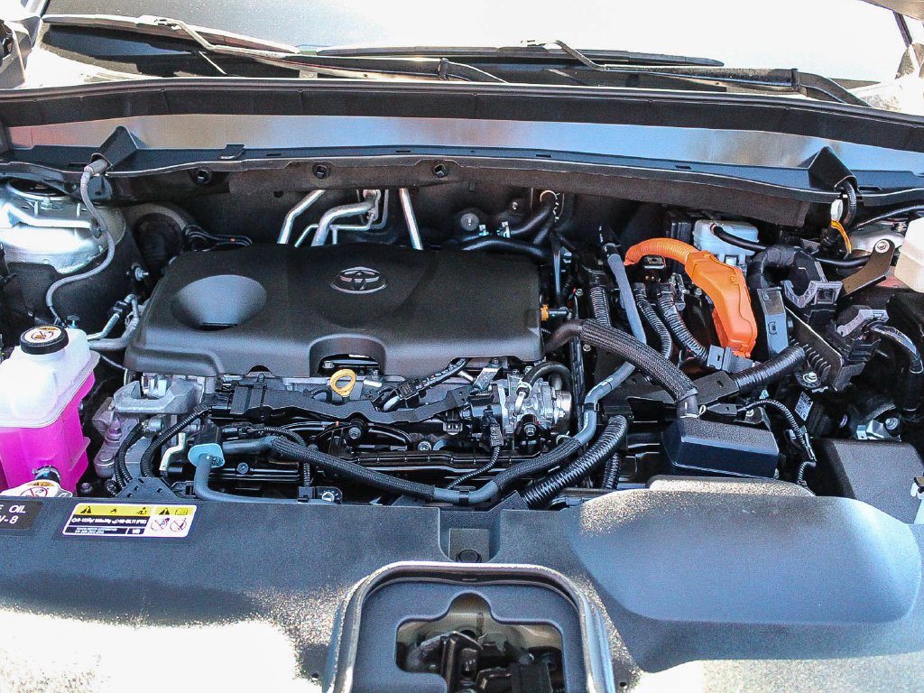 Used 2024 Silver Toyota XLE image 30