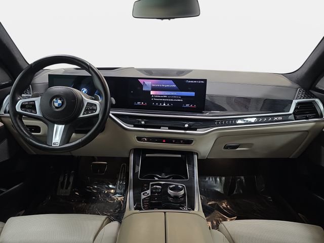 Certified Used 2024 Black Sapphire Metallic BMW xDrive40i image 9