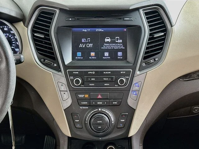 Pre-Owned 2017 Hyundai Santa Fe Sport 2.4 Base