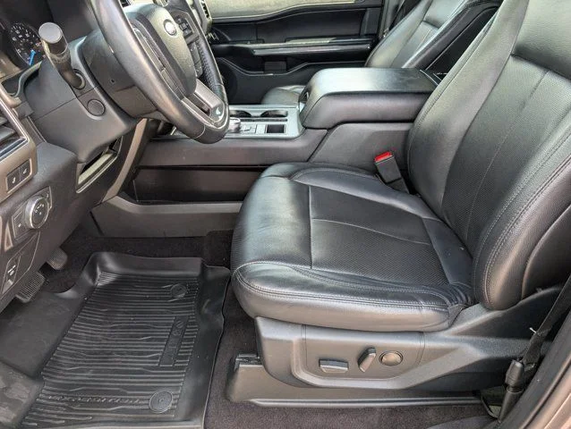 Used 2021 Magnetic Metallic Ford XLT image 15