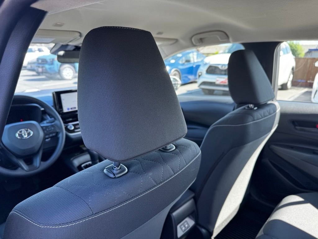 2026 Toyota Corolla LE - Photo 19