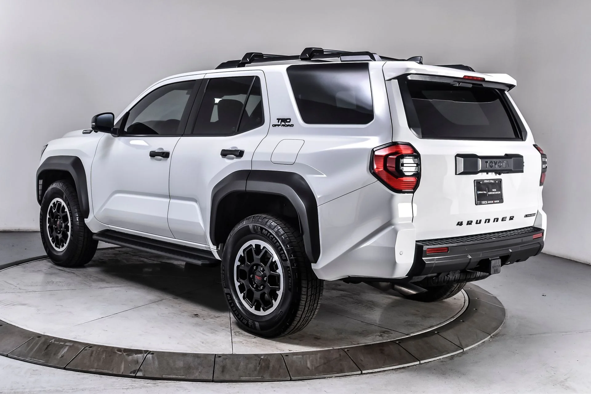 Used 2025 Ice Toyota TRD Off Road Premium image 4