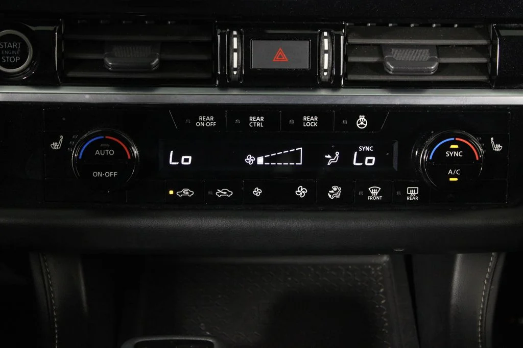 2023 Nissan Pathfinder SL - Photo 23