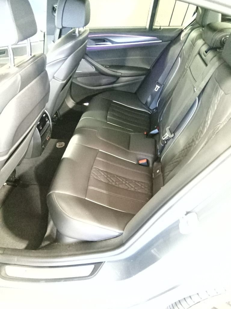 Used 2023 Skyscraper Gray Metallic BMW M550i xDrive image 10