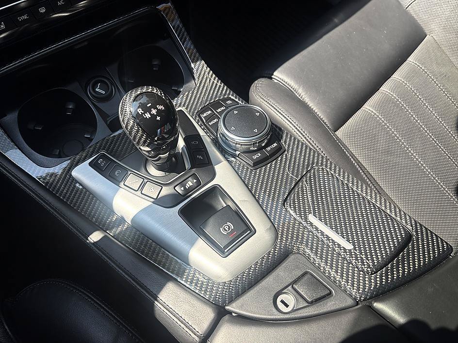 Used 2015 Black Sapphire Metallic BMW Base image 17