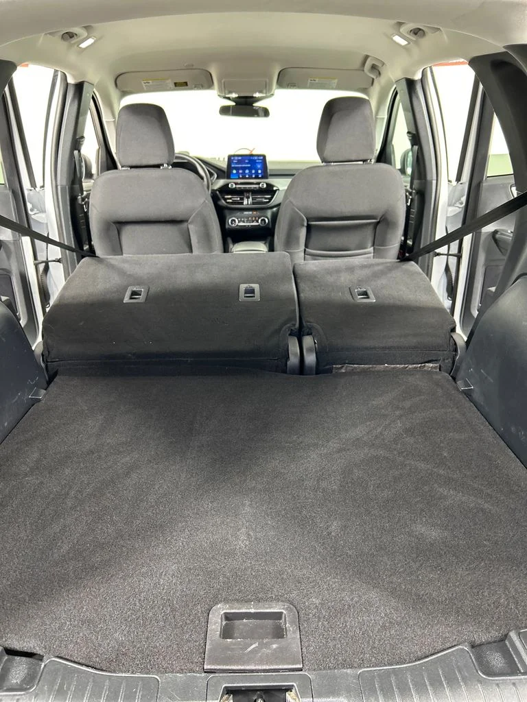 Used 2025 White Ford Active image 19