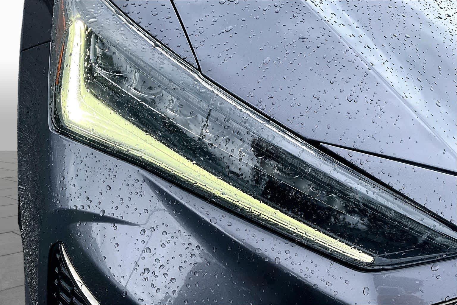 Used 2022 Modern Steel Metallic Acura w/Premium/A-Spec Package image 28