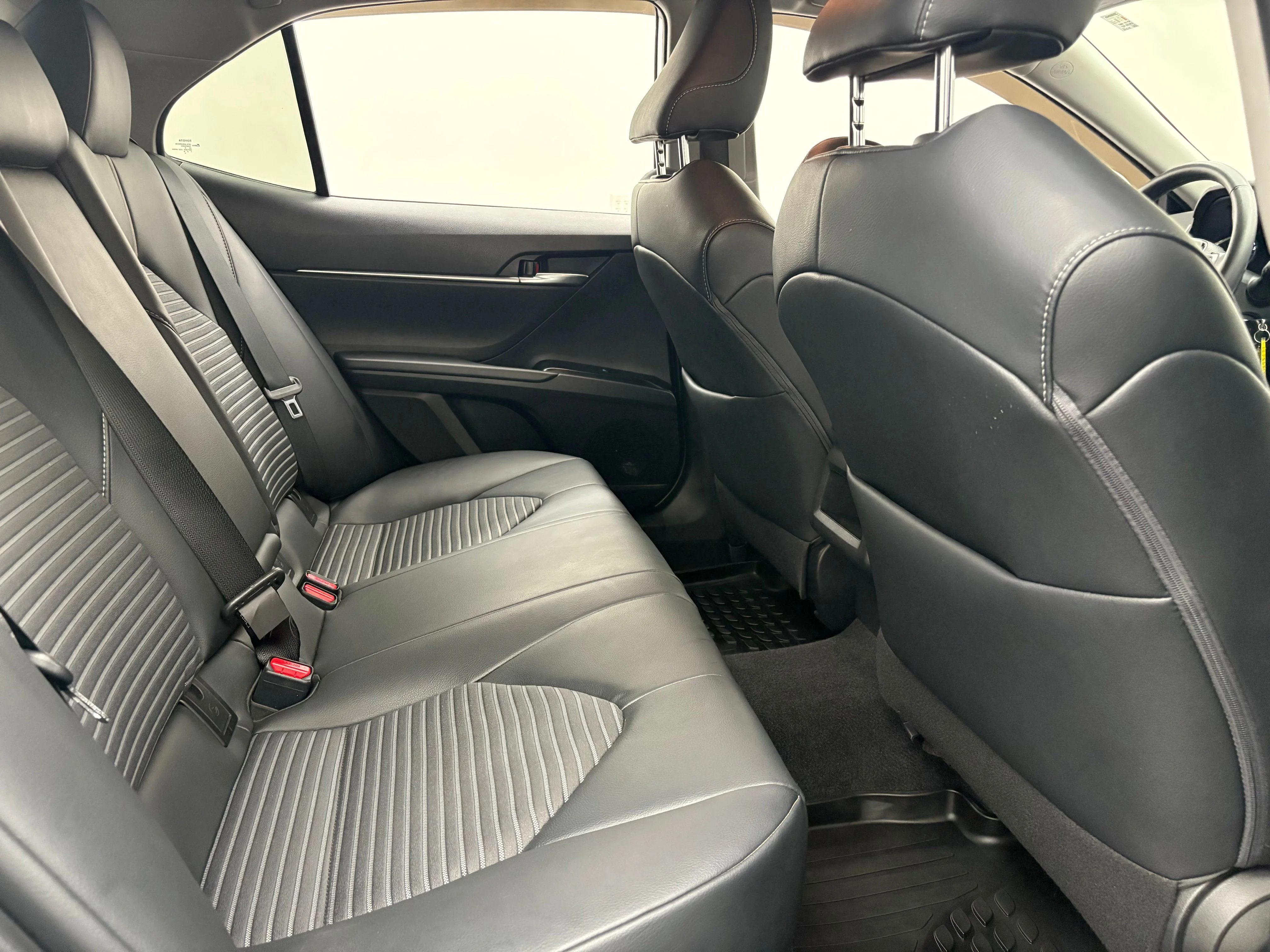 Used 2019 Celestial Silver Metallic Toyota SE image 32