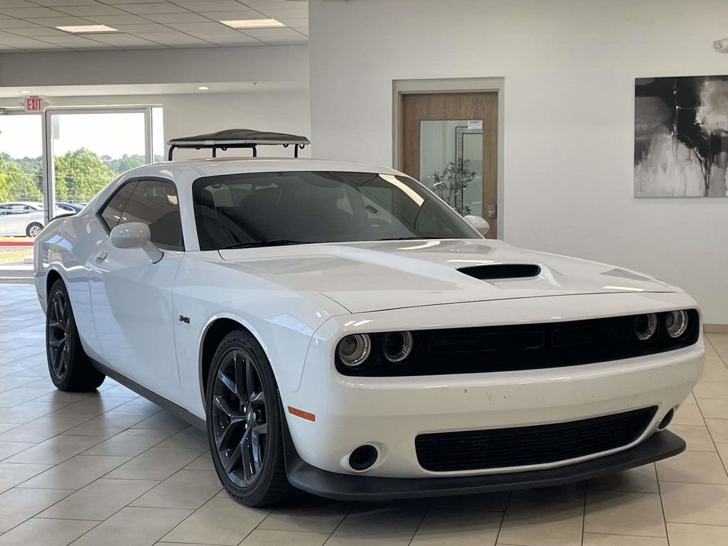 2023 Dodge Challenger R/T's photo