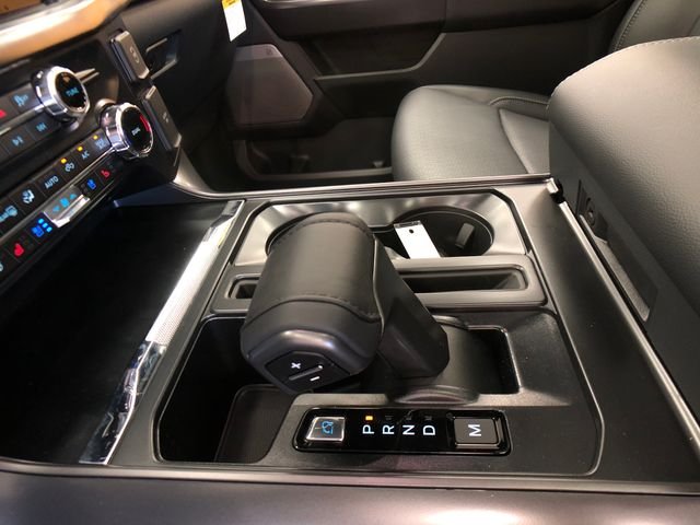 New 2026 Avalanche Ford Lariat® image 18