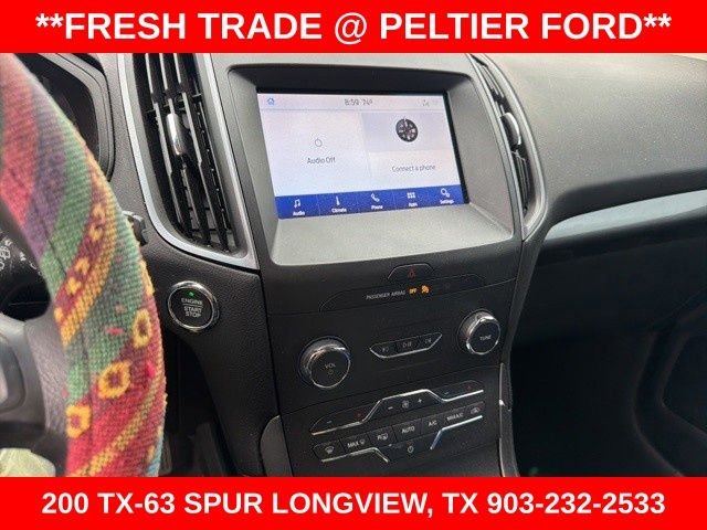 Used 2020 Silver Ford SE image 12