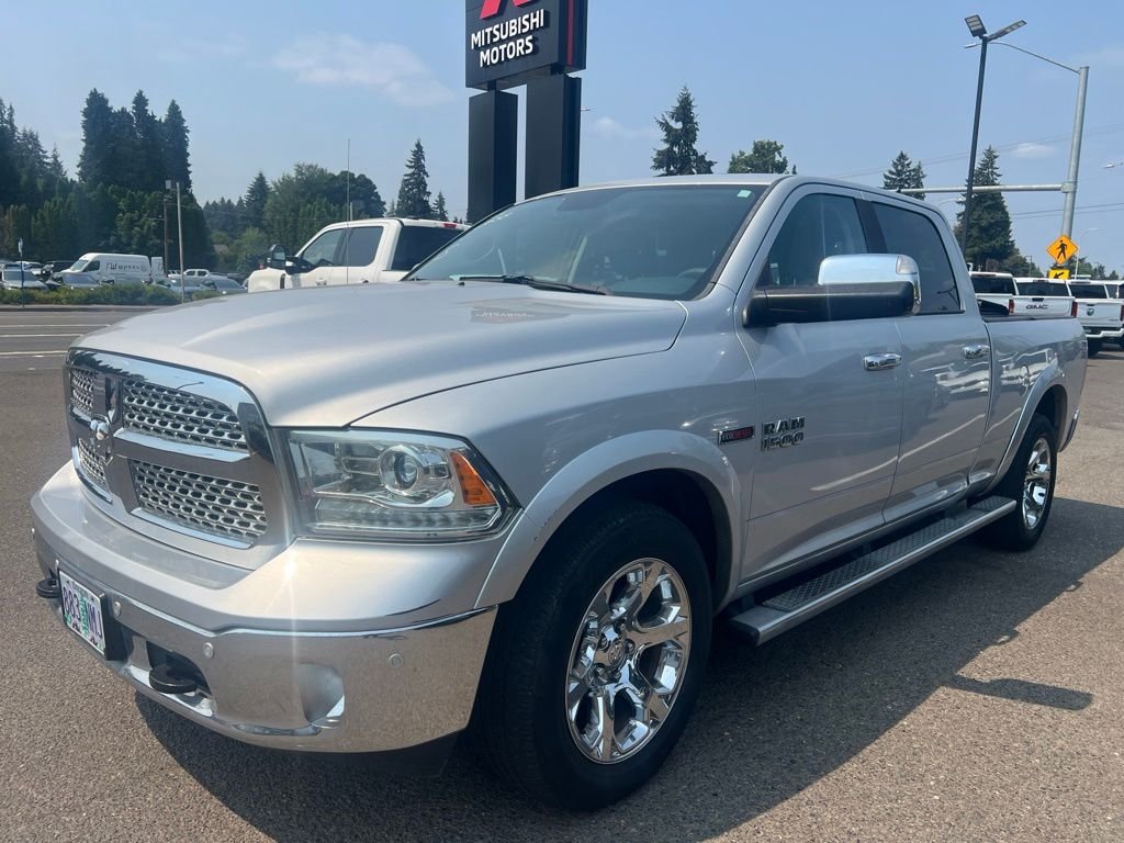 Used 2015 Bright Silver Clearcoat Metallic Ram Laramie image 2